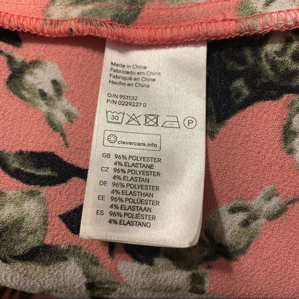 H&M Divided Pink Floral Print Sleeveless Fit & Flare Dress - Picture 9 of 9